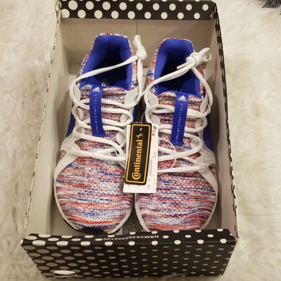 💕Adidas by Stella McCartney💕 UltraBoost Sneakers - Picture 8 of 8